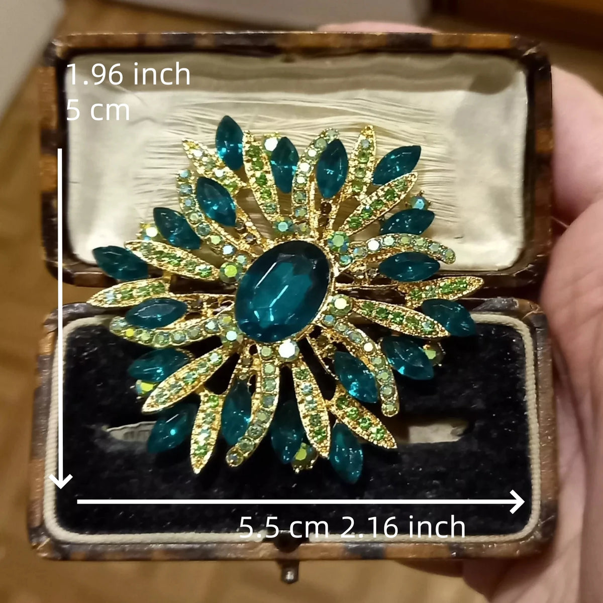 SKEDS Full Crystal Shining Boutique Flower Brooch Badges For Women Exaggerated Exquisite Decoration Pin Accessories