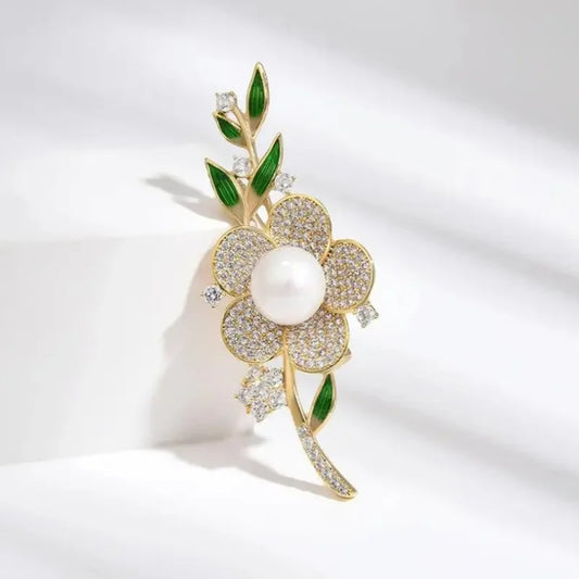New Flowers Pearl Enamel Leaves Brooches for Women Men Elegant Plant Suit Coat Winter Accessories Pins