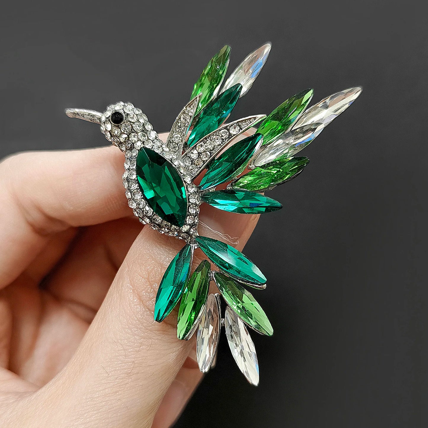 Beaut&Berry Luxury Rhinestone Hummingbird Brooches for Women Unisex Animal Pins Casual Party Jewelry Accessories Gift Decoration