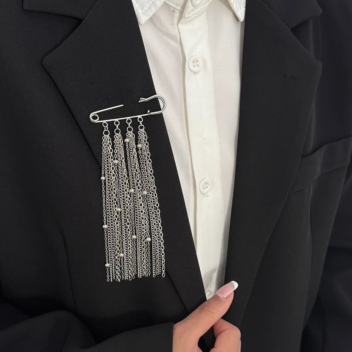 Accessory Personalized Suit Anti-Flash Bead Necklace Pin Hanging Ornament Ins Waterproof Crystal Tassel Chain Brooch