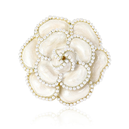 Beaut&Berry Luxury White Camellia Brooches for Women Flower Plant Pins Friends Party Gift Banquet Jewellery Accessories