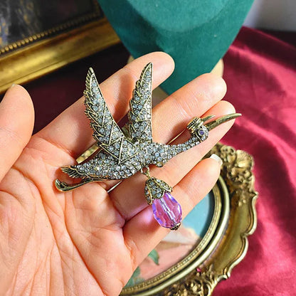 Heavy Industry Big Flying Bird Water Drop Brooch Crane Badge Pin Jewelry