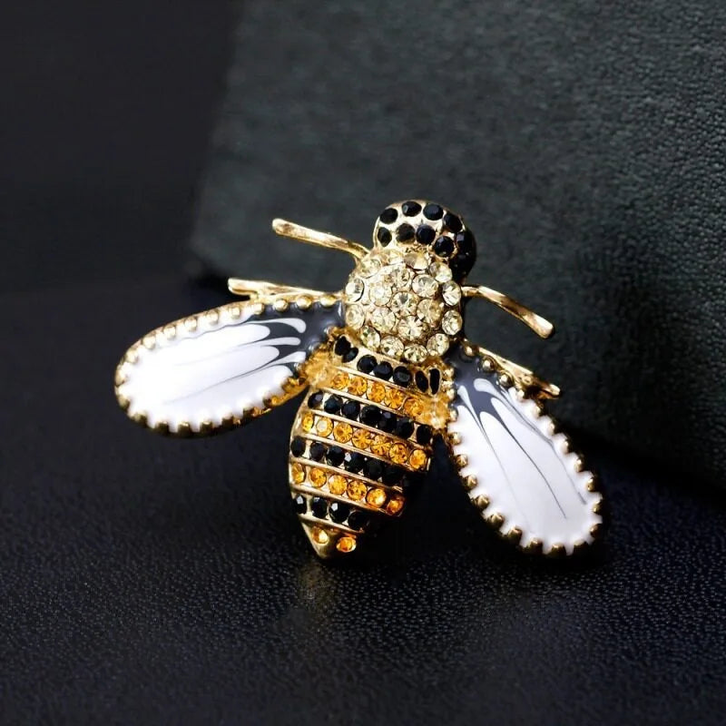 1 PC Little Bee Brooches for Women Men Delicate Crystal Insect Series Enamel Pins Jewelry Gifts 2026 Trend