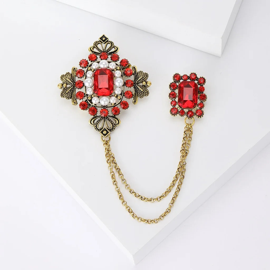 Studded Pearl Shaped Square Brooch Women Palace Style Retro Design Sense Suit Pin Niche Fashion Accessories for Lady Gift
