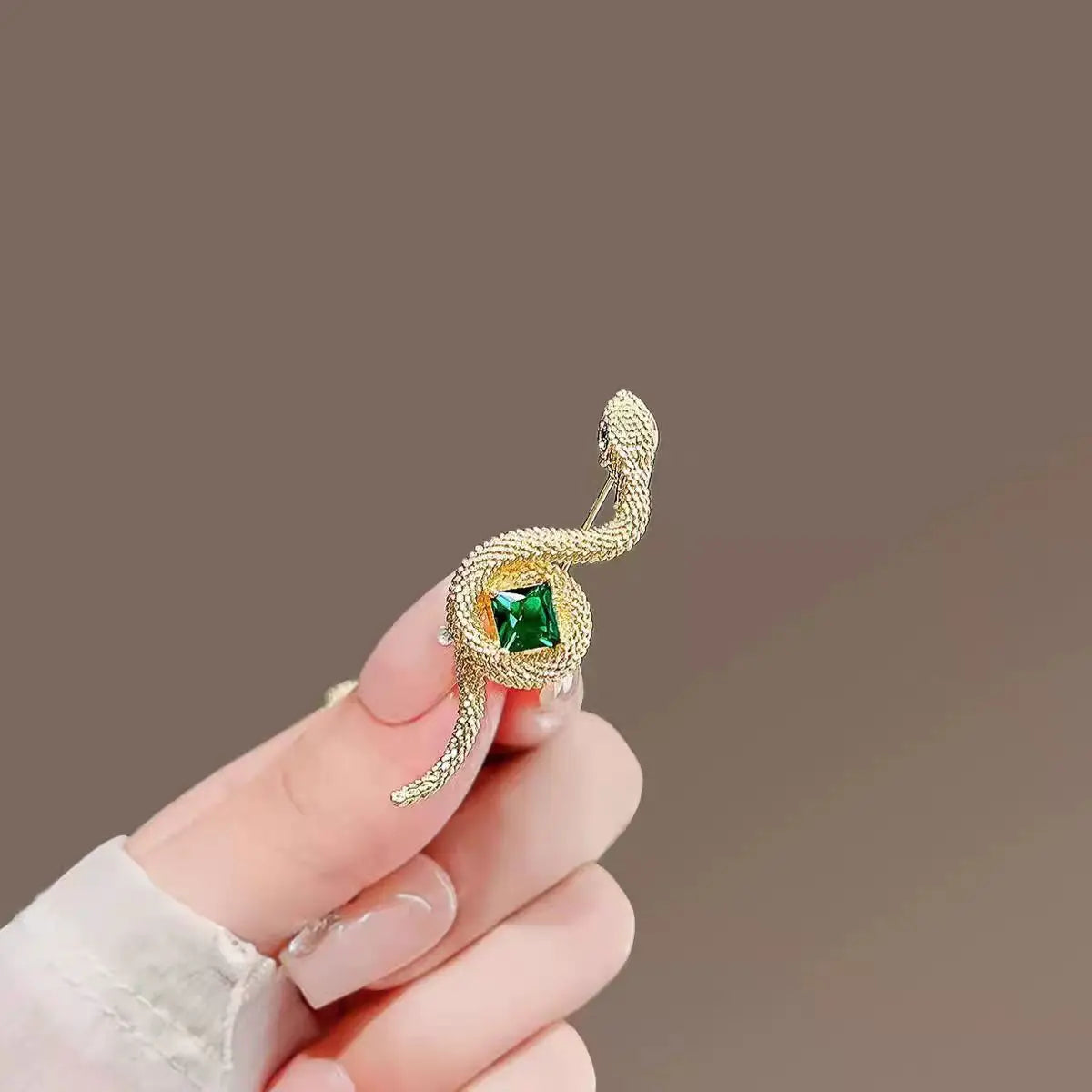 Clearance Price Snake Shape Brooches for Women Men Rhinestone Crystal Lapel Pin Clearance Sale