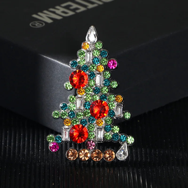 Baroque Luxury Christmas Tree Design Brooches and Pins for Men and Women, Jewelry, Fashion Accessories, and Party Gifts