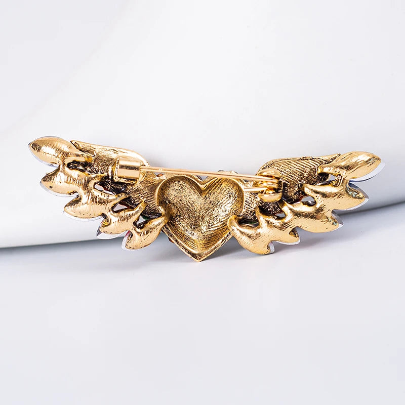 Sparkling Crystal Love Angel Wings Brooch Women's Luxury Dress Wedding Decorations Souvenir Gifts