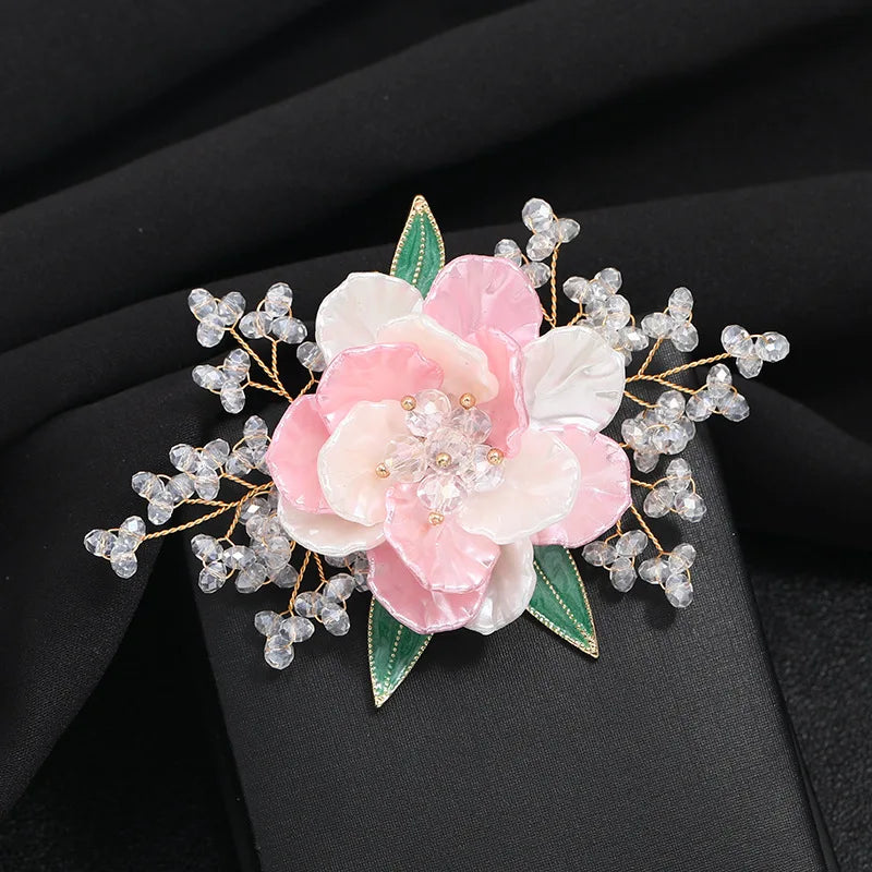 SKEDS 2022 Exquisite Luxury Women Rhinestone Flower Brooch Badges Pearl Crystal Plant Brooches High Quality Retro Pin For Lady
