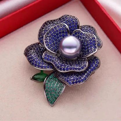 Rhinestone Camellia Flower Brooch Pearl Lapel Pin For Women Banquet Party Suit Coat Backpack Fashion Jewelry Accessories