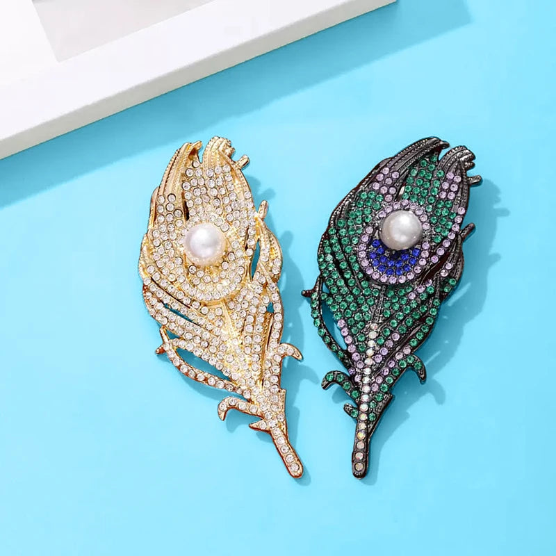 Wuli&baby Luxury Peacock Feather Brooches For Women Unisex Rhinestone Pearl Banquet Party Brooch Pins Gifts