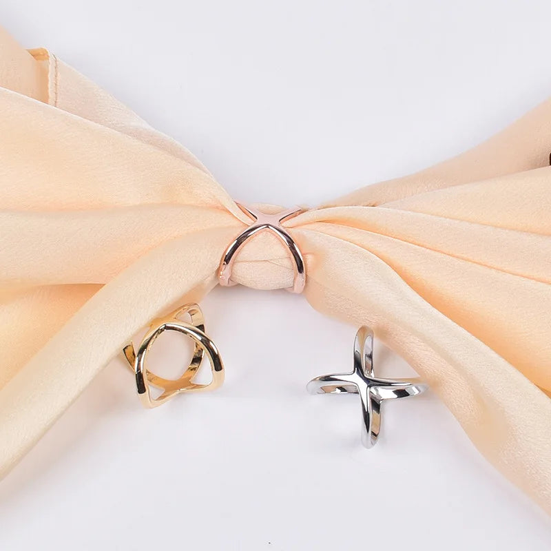 3pcs Creative Mi Wangxing Gold-plated Scarf Buckle Multi-purpose Cross Hollow Glossy Scarf Square Shawl Decorative Buckle