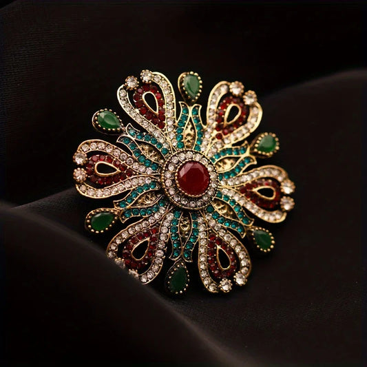 Baroque Classic Crystal Badges Brooch For Women Men Retro Rhinestone Pin Accessories