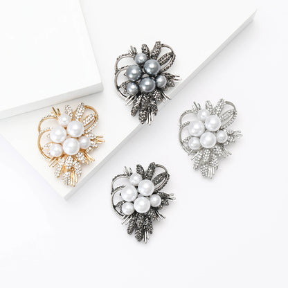 Beaut&Berry Trendy Luxury Pearl Bouquet Brooches for Women Unisex Plant Pins Friends Party Gifts Banquet Jewellery Accessories