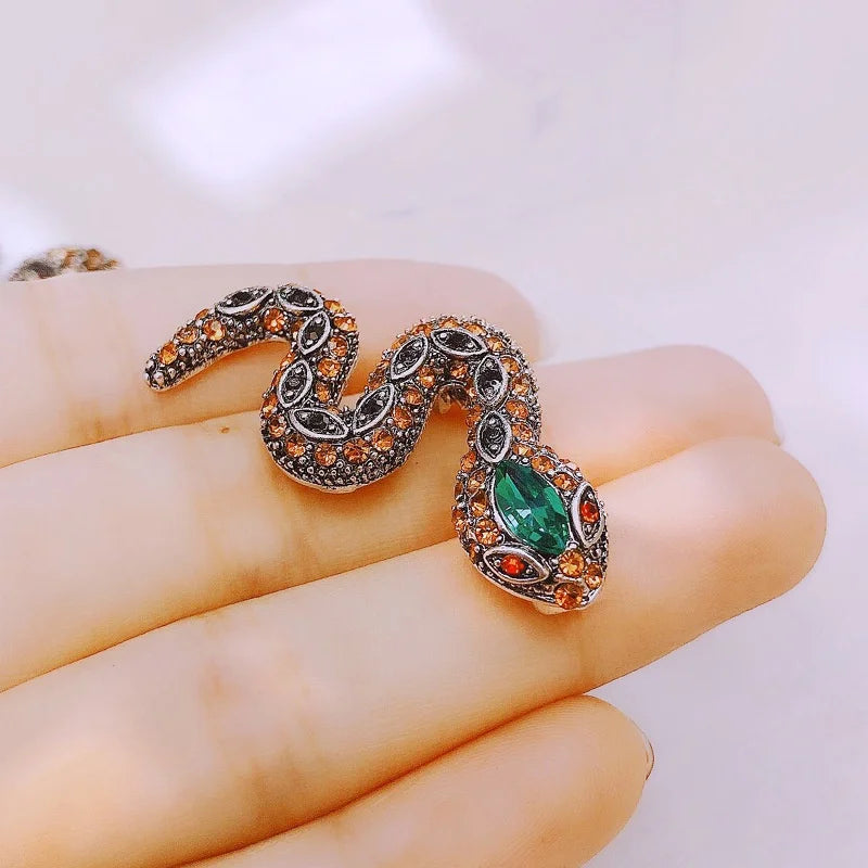 SKEDS Women Men Fashion Exquisite Colorful Rhinestone Snake Brooch Pin Elegant Lady Crystal Shining Animal Badges Corsages