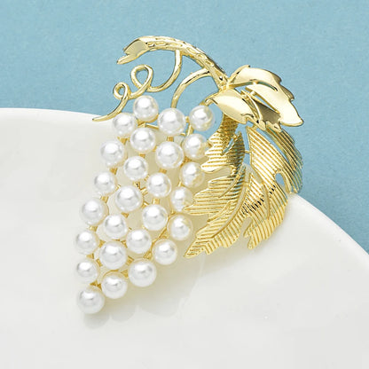 Wuli&baby Pearl Grape Brooches For Women Unisex Palace Style Fruits Flower Party Casual Brooch Pins Gifts