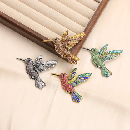 Baroque Luxury Swallow-Motif Brooches for Men and Women, Jewelry and Accessories, Wedding, Holiday, and Party Gifts
