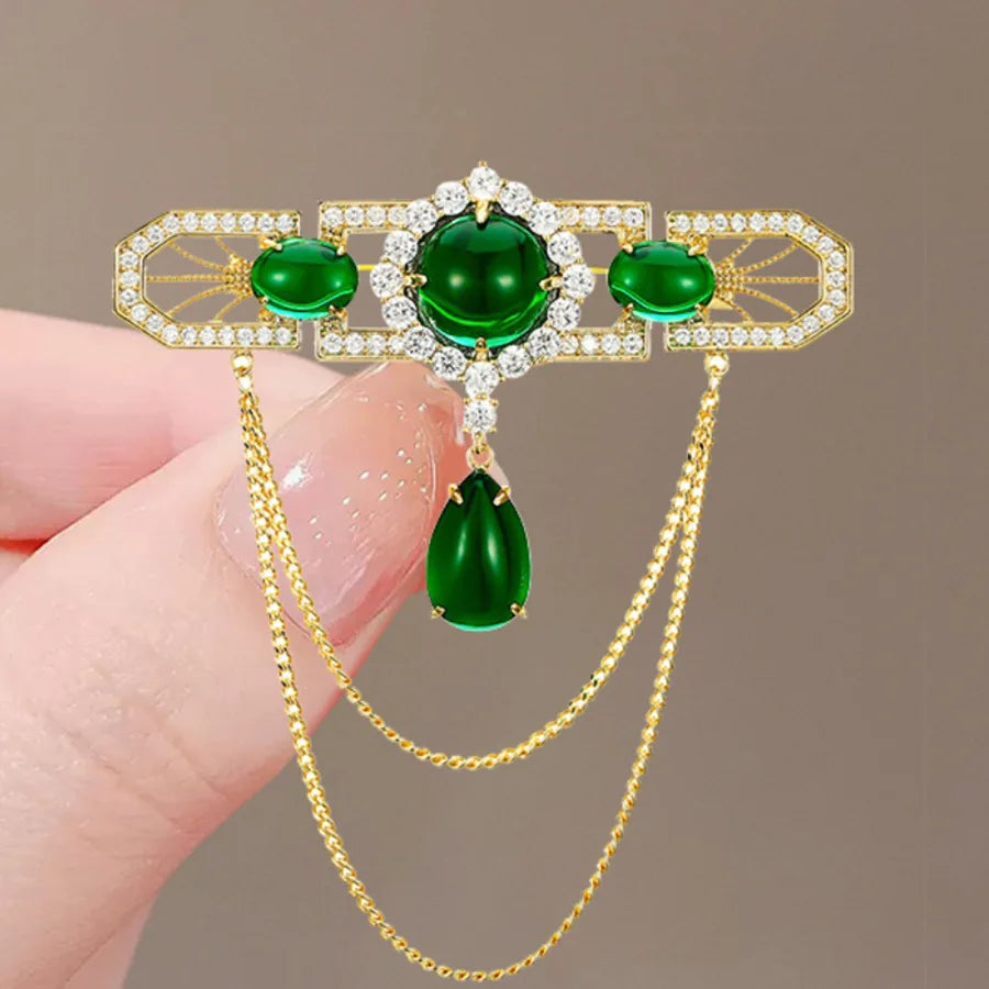 Studded Pearl Shaped Square Brooch Women Palace Style Retro Design Sense Suit Pin Niche Fashion Accessories for Lady Gift