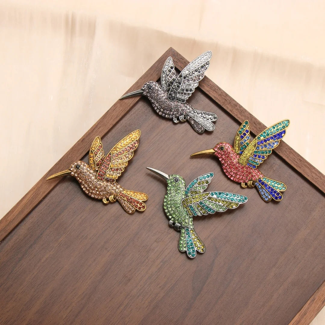 Baroque Luxury Swallow-Motif Brooches for Men and Women, Jewelry and Accessories, Wedding, Holiday, and Party Gifts