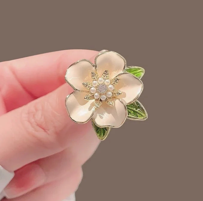 New Fashion Angel Wing Brooches Lady Elegant Exquisite Magpie Versatile Brooch Pins Best Party Gift Jewelry
