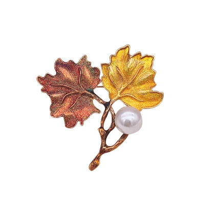 1pc Chic Maple Leaf Brooch with Shiny Rhinestones, Coconut Tree Plant Pin Jewelry Accessories - Great for Personal or Gift Use