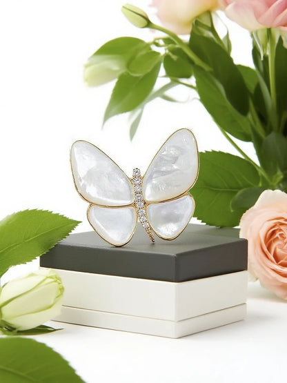 Exquisite butterfly design versatile fashion trend personalized accessory buckle brooch