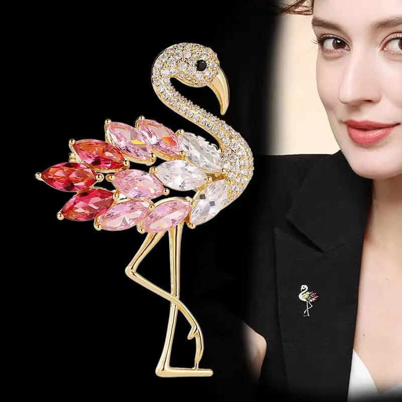 Trendy White Pink Crystal Flamingo Bird Brooches For Women Luxury Animal Inlaid Rhinestone Metal Brooch Pins Party Jewelry Gifts