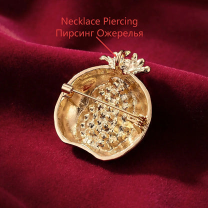 Beaut&Berry Luxury Enamel Pomegranate Brooches for Women Unisex Fruit Pins Casual Party Jewelry Accessories Gifts Decoration