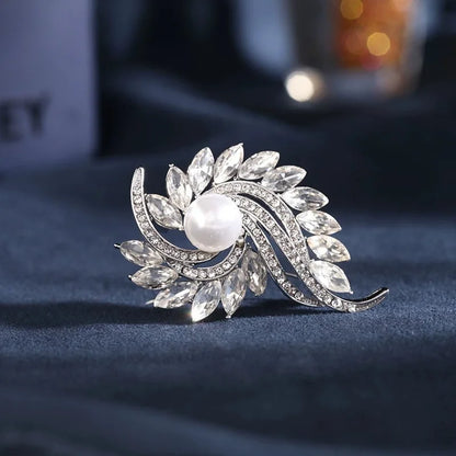 Rhinestone Floral Brooch for Women Luxury Blue Crystal Geometry Lapel Pins Jewelry Accessories Party Gifts