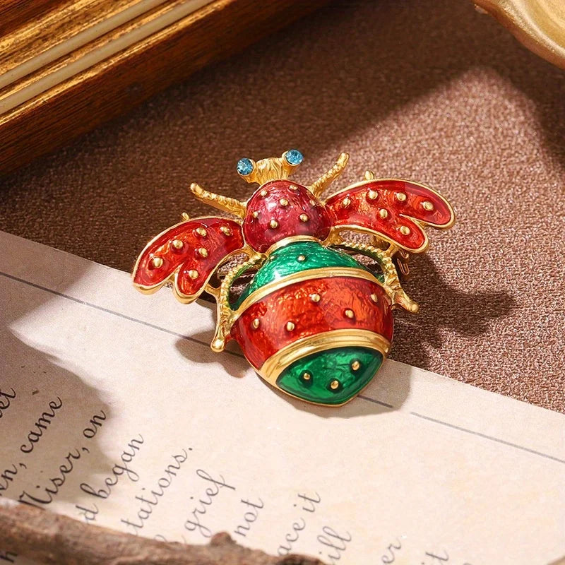 SKEDS Luxury Exaggerated Vintage Women Girls Crystal Bee Brooch Pin Fashion Elegant Lady Exquisite Insect Rhinestone Badges