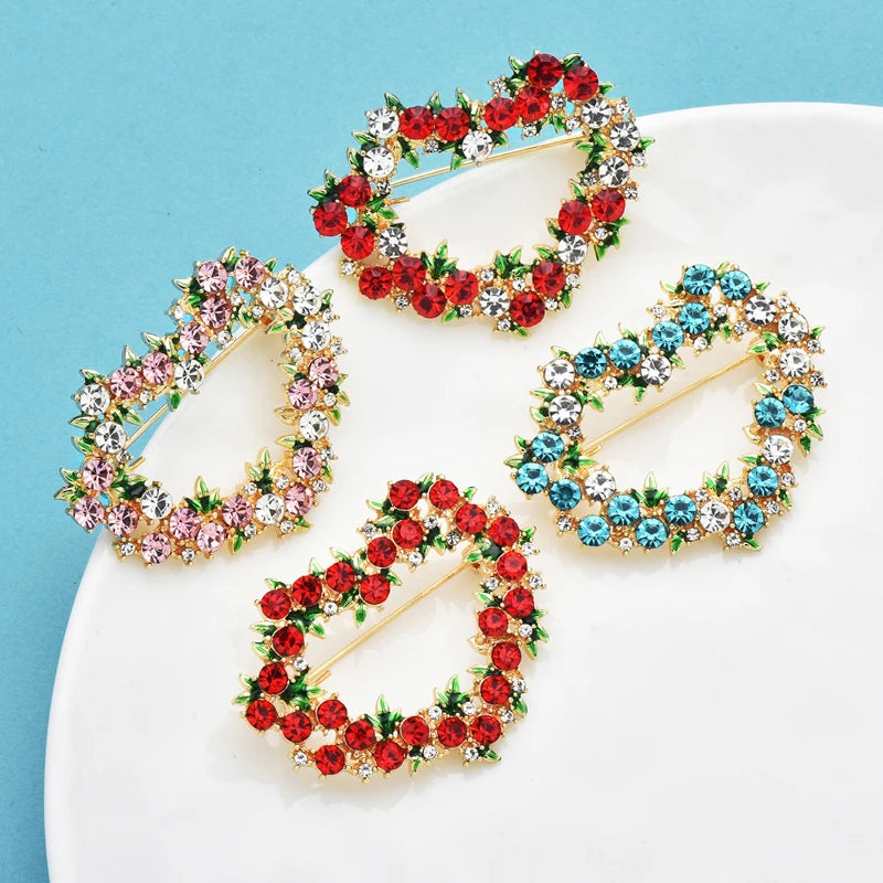 Wuli&baby Sparkling Heart Brooches For Women Unisex 4-color Rhinestone Love Party Office Clothes Brooch Pins Gifts
