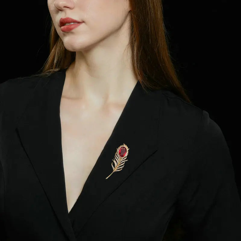 New Green Yellow Crystal Feather Lapel Pin for Women Men Inlaid Cubic Zirconia Coat Suit Accessories New Year Jewerly Gifts