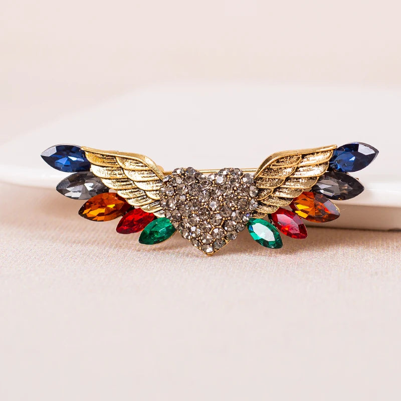 Sparkling Crystal Love Angel Wings Brooch Women's Luxury Dress Wedding Decorations Souvenir Gifts