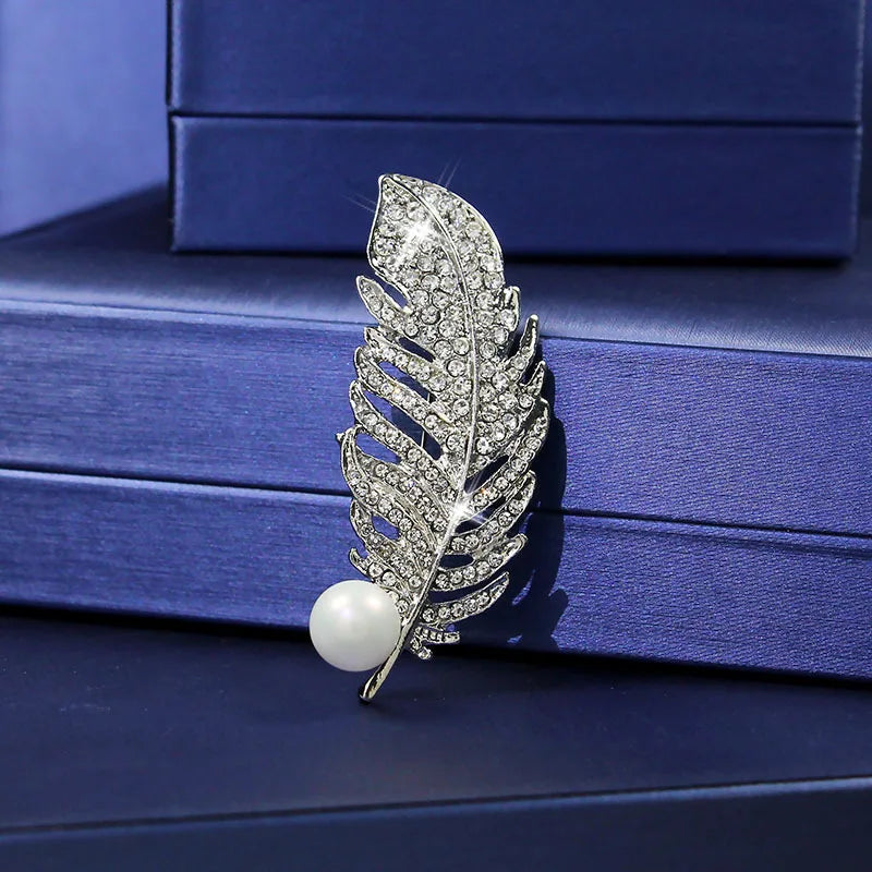 Women Girls Feather Rhinestone Brooches Jewelry Clothing Suit Pins Accessories