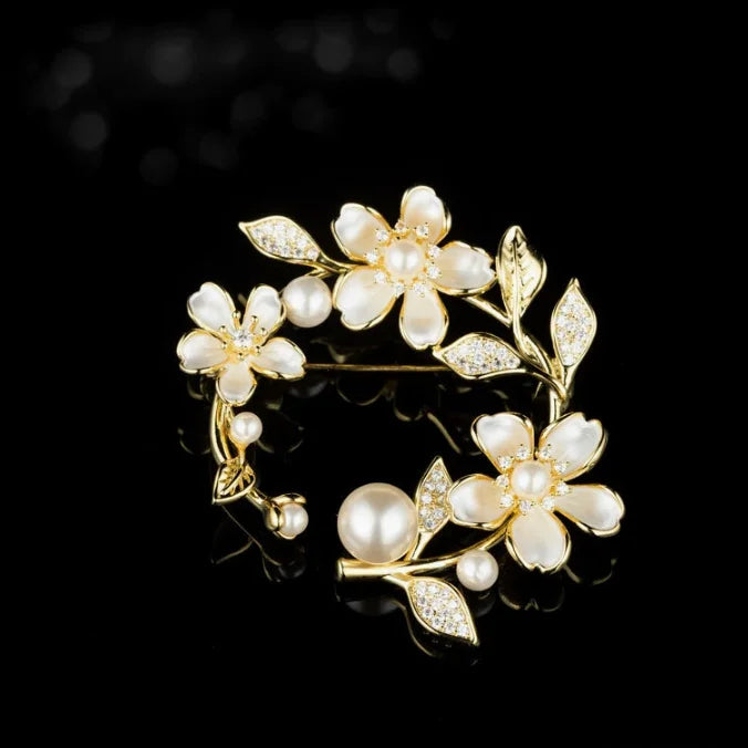 New Fashion Angel Wing Brooches Lady Elegant Exquisite Magpie Versatile Brooch Pins Best Party Gift Jewelry