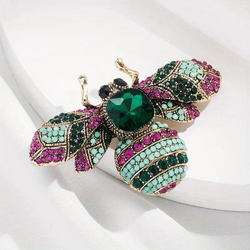 SKEDS Luxury Exaggerated Vintage Women Girls Crystal Bee Brooch Pin Fashion Elegant Lady Exquisite Insect Rhinestone Badges