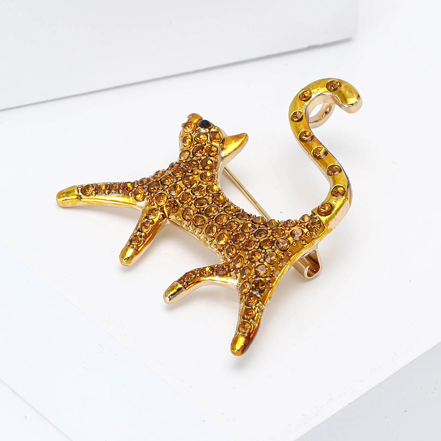 Cute Rhinestone Cartoon Cat with Tail Up Brooch For Women Men Kitten Animal Pets Suit Corsage Pin Jewelry Accessories Gift
