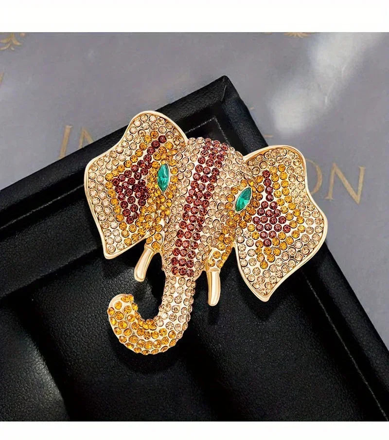 Vintage Women Men Fashion Palace Design Elephant Rhinestone Brooches Pins Retro Middle Unisex Suit Dress Badges Buckle Jewelry