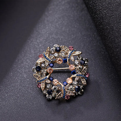 SKEDS High-end Women  Exquisite Crystal Flower Badges Pin Fashion Creative Luxury Rhinestone Shining Brooch Corsages
