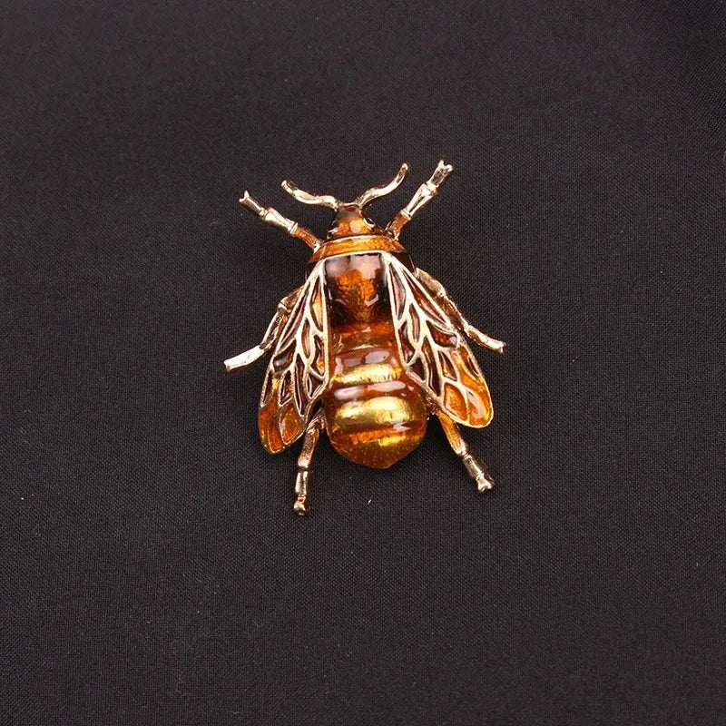 Enamel Bumblebee Brooches Women Alloy Yellow Bee Insect Brooch holiday Gift Broche Banquet Pins
