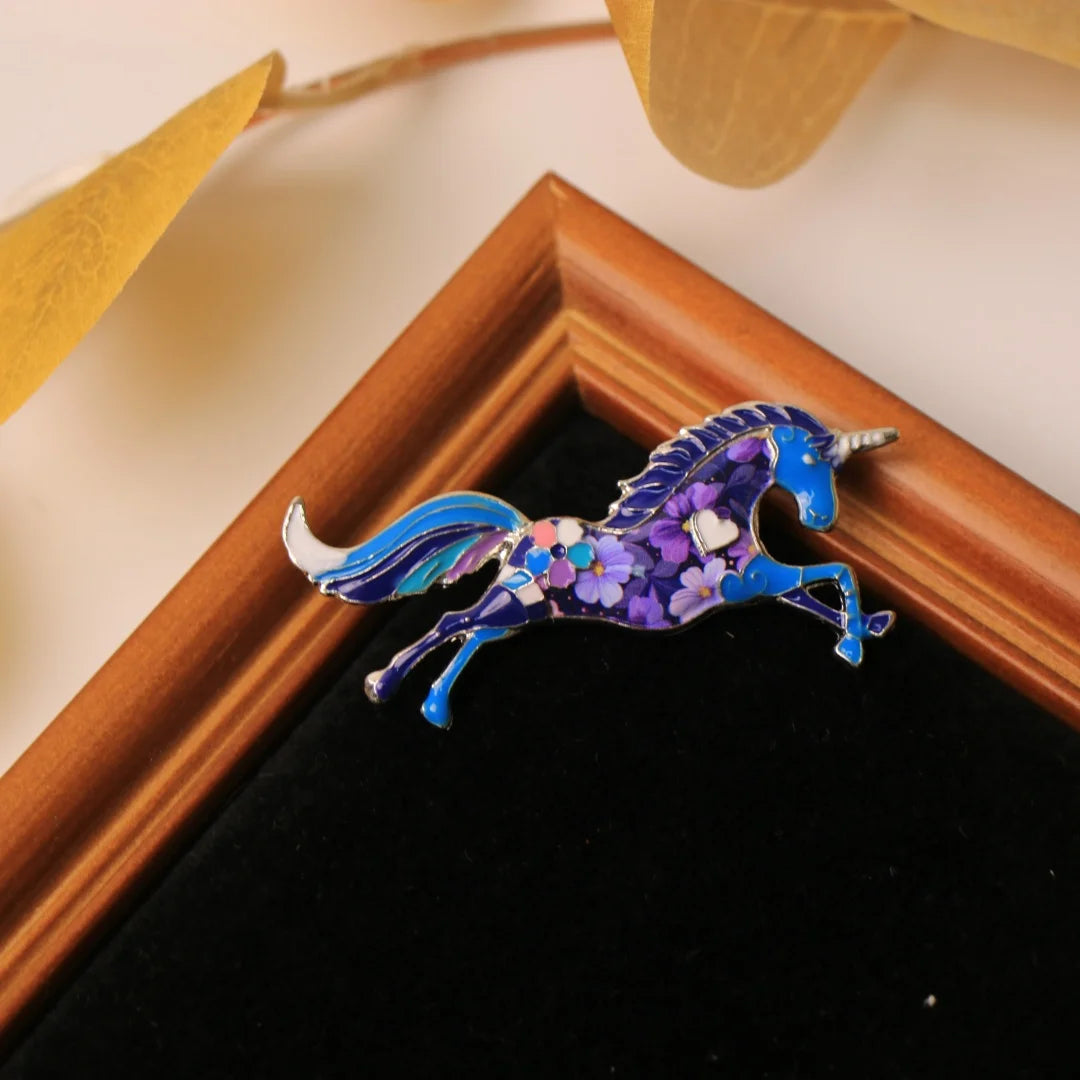 Baroque-style Luxury Enamel Alloy Crab-Design Brooch for Men and Women, Jewelry and Fashion Accessories