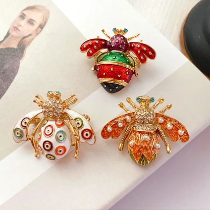 SKEDS Luxury Vintage Women Crystal Cute Enamel Bee Brooches Pins Baroque Pearl Insect Jewelry Brooch For Lady Badges Lapel Pins