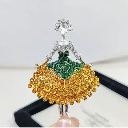 Fashionable and cute angel brooch with full diamond alloy clip