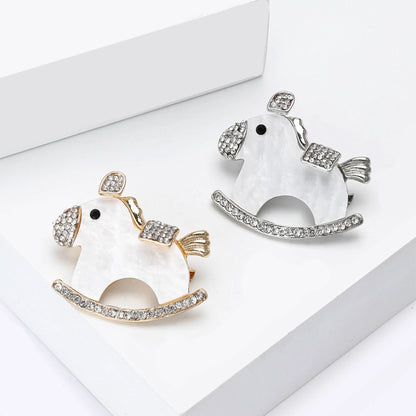 Beaut&Berry Classic Wooden Horse Brooches for Women Unisex Animal Pins Casual Party Jewelry Accessories Gifts Decoration