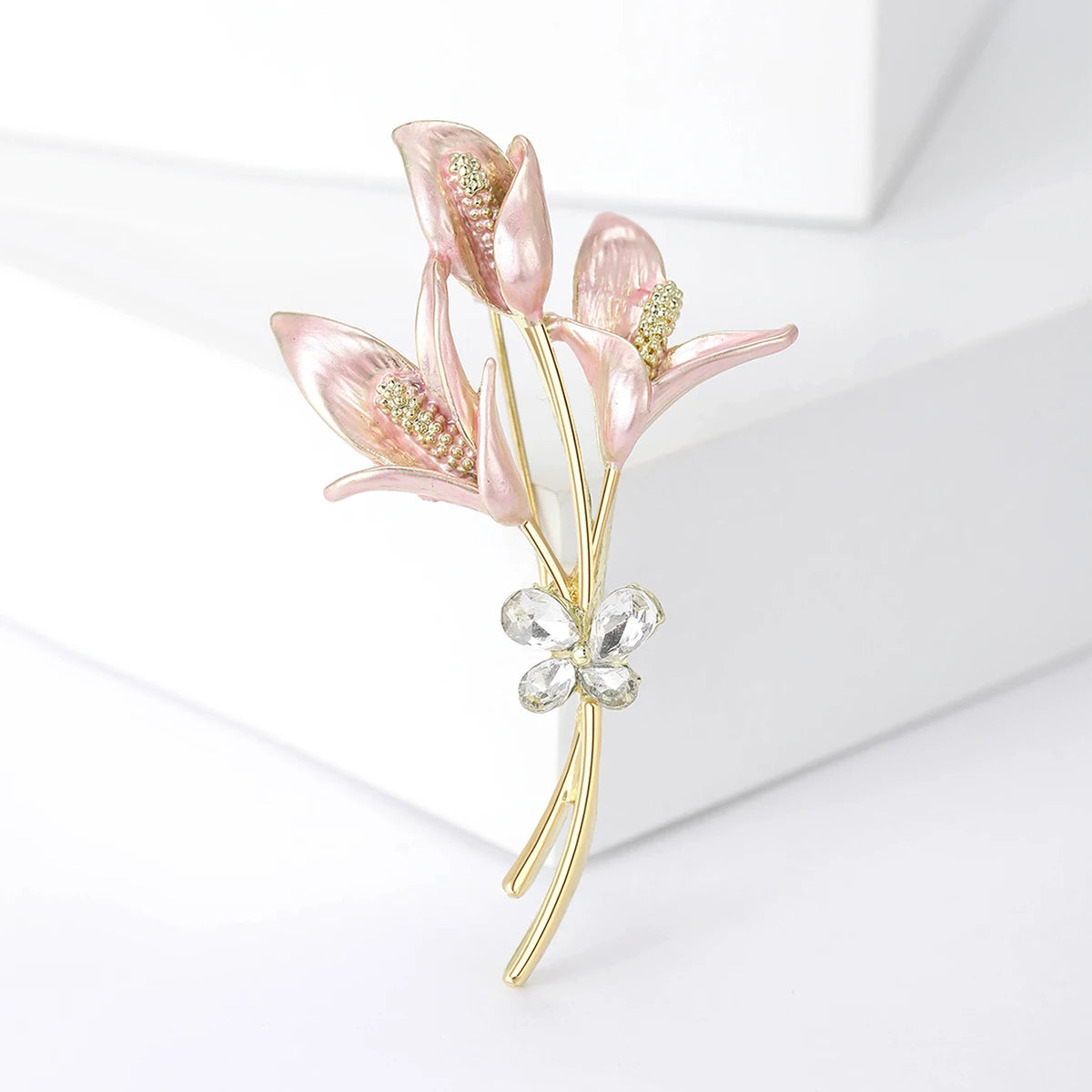 Luxury Pearl Enamel Flower Brooches for Women 4-color Botanical Pins Elegant Casual Accessories Perfect Gifts