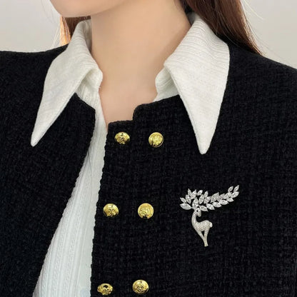 Fashion Full of Rhinestone Sika Deer Brooch Pin for Women Men Gold Plated Silver Color Crystal Animal Christmas Jewelry Gifts