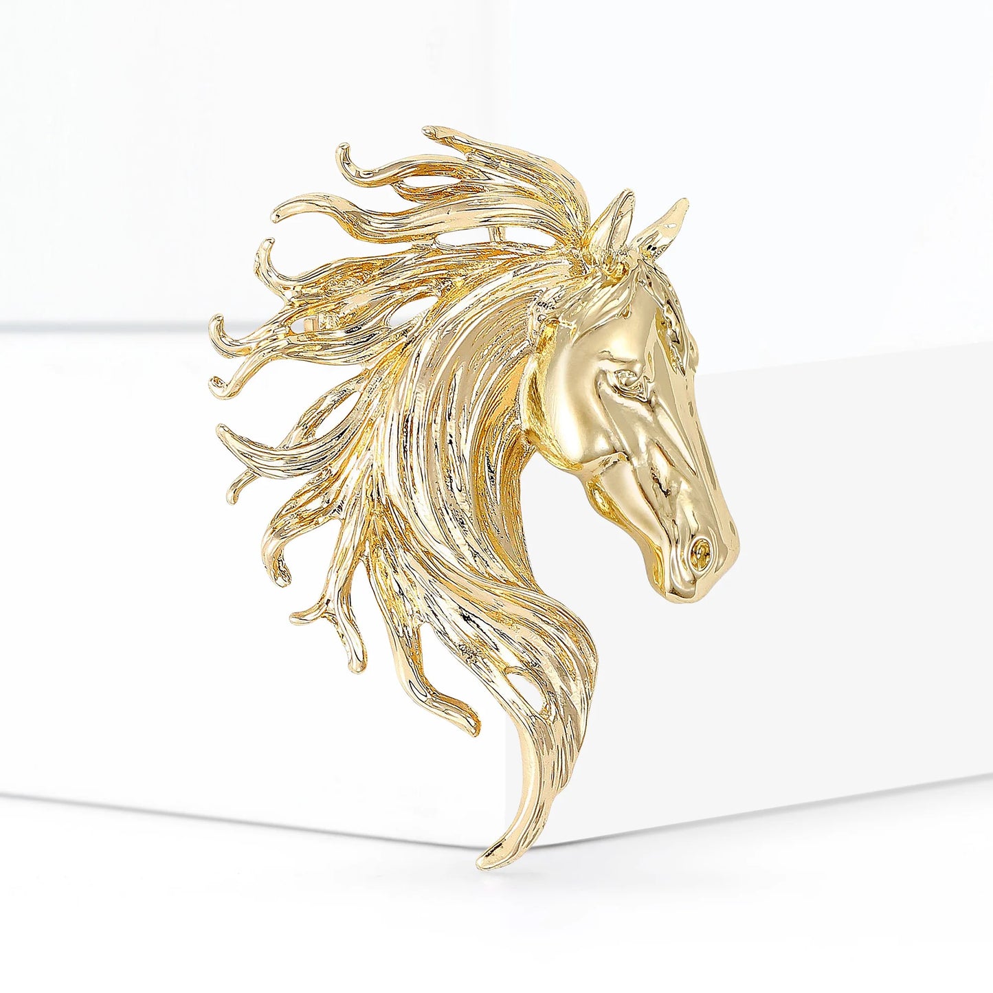 Fashion Horse Brooches for Women Unisex Zodiac Animal Pins keychain Event Party New Year Gifts Jewelry Decoration Accessories