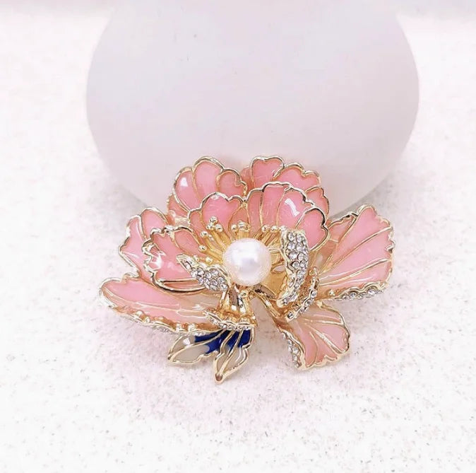 New Fashion Angel Wing Brooches Lady Elegant Exquisite Magpie Versatile Brooch Pins Best Party Gift Jewelry