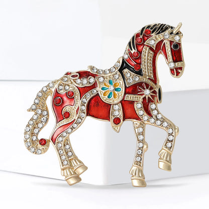 Retro Horse Brooch for Men Women Fashion Horse Animal Brooches Pins Jewelry Trendy Accessories Birthday Gift 2025