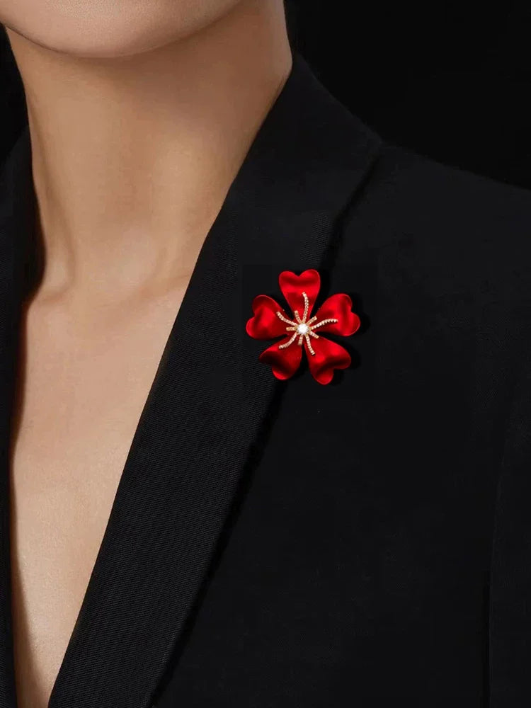 Elegant Rhinestone Flower Brooches for Lady Women Red Petals Pins Plants Party Office Jewelry Gifts