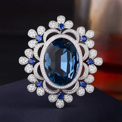 2026 New Palace Style Geometric Flower Brooch Luxury Lapel Pin for Women Party Jewelry Accessories Gift